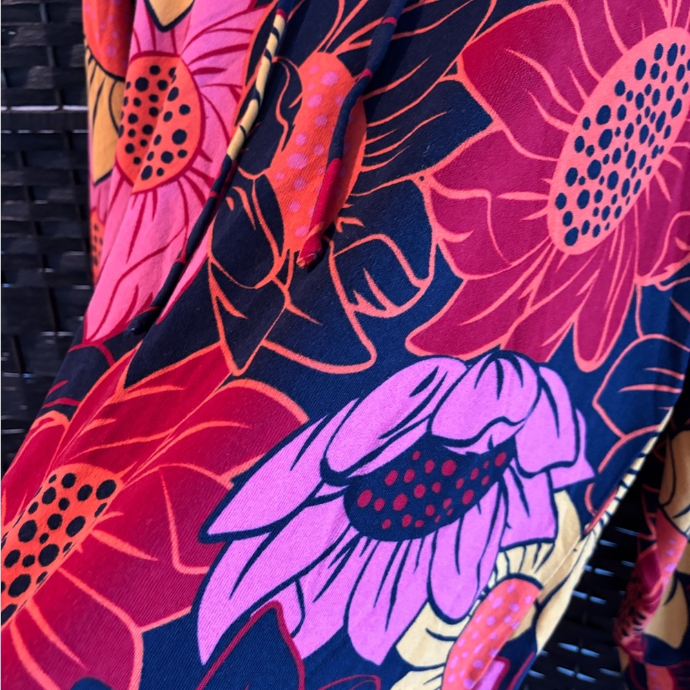 G.I.L.I. Multicolor Patterned Garment - Picture 4 of 7